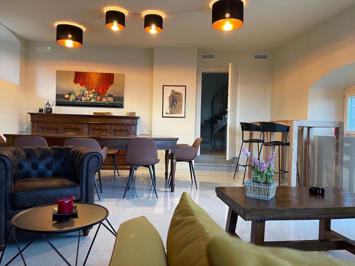 Foresteria Antica Bastia B&B Бергамо Екстериор снимка