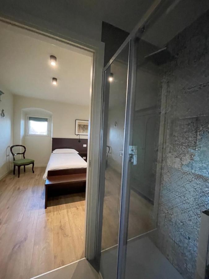 Foresteria Antica Bastia B&B Бергамо Екстериор снимка